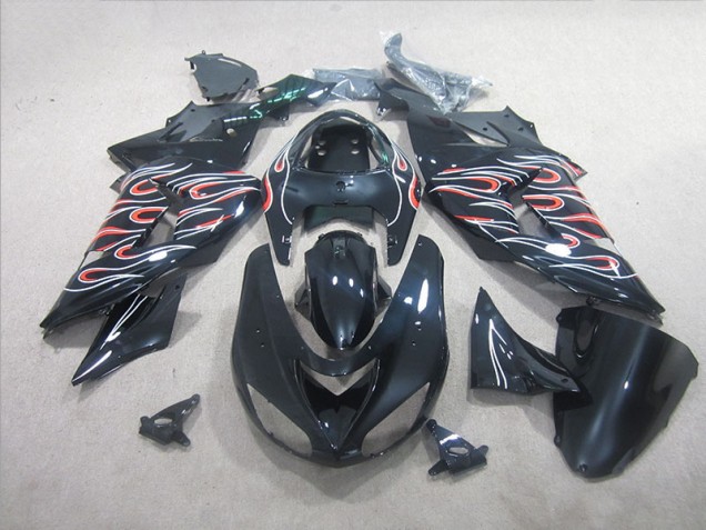 Carene ZX10R 06-07 - Nero Bianco Rosso Fiamma Carene ZX10R 06-07 - Nero Bianco Rosso Fiamma