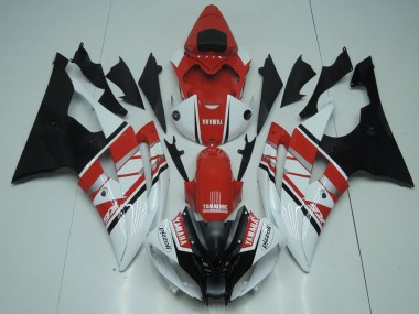 Plastica R6 08-16 - Rosso Bianco Nero